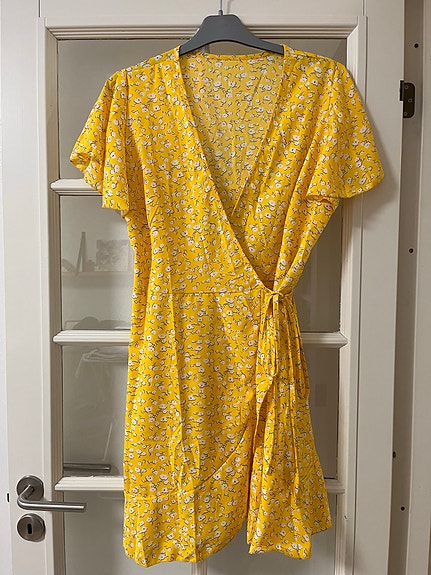 Product image 1 of 10