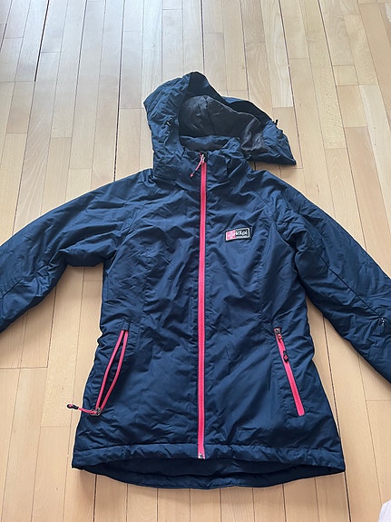 Product image 1 of 4