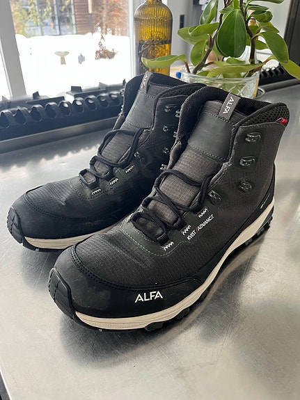 Product image 1 of 9