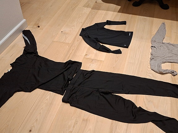 Product image 1 of 9