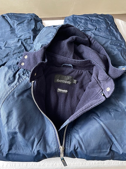 Product image 1 of 7