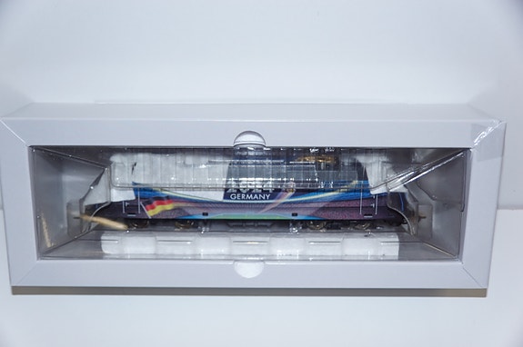 Product image 3 of 9