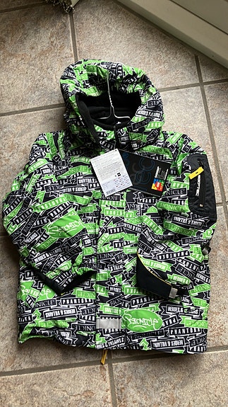 Product image 1 of 2