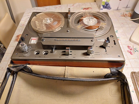 Product image 8 of 9