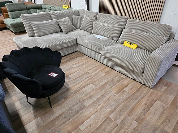 Product image 32 of 32
