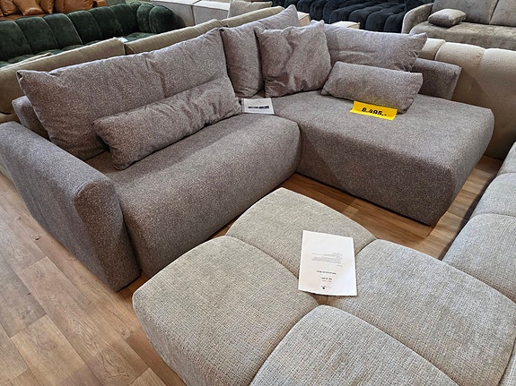 Product image 17 of 32