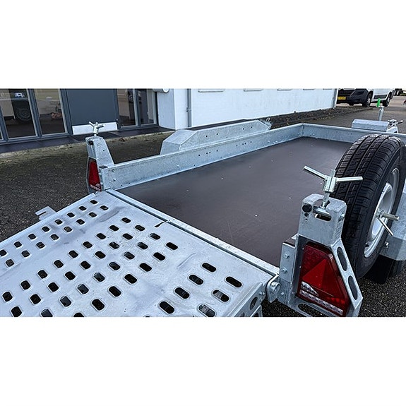 Product image 16 of 20