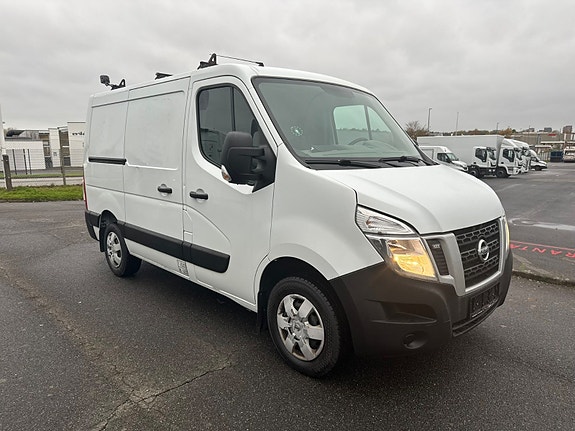 Nissan NV400