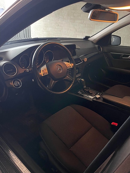 Mercedes C220 d til salg hos Nabilli