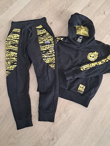 Product image 1 of 3