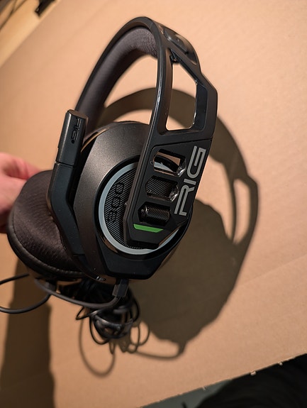 Product image 1 of 3