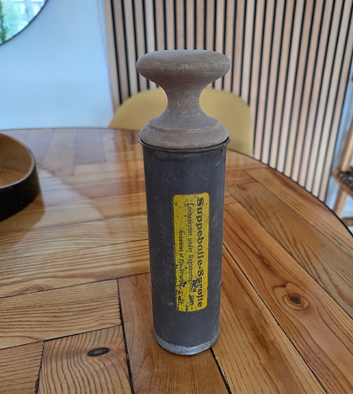 Product image 1 of 3