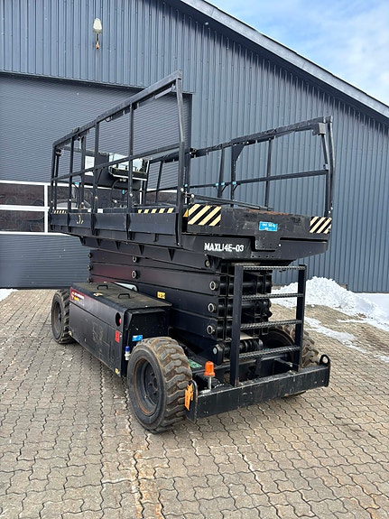 Airo 14 meter saxlift