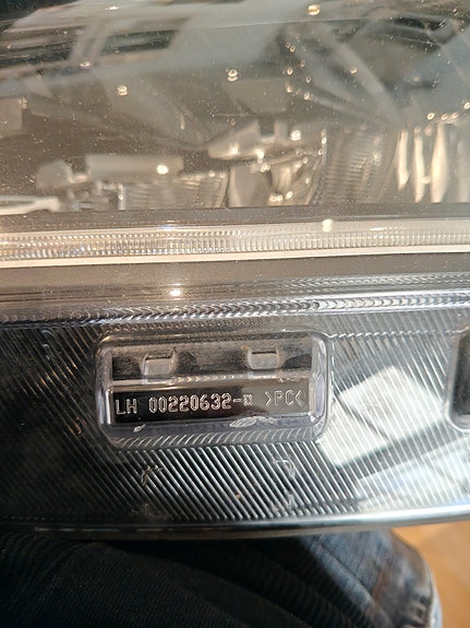 Product image 2 of 9