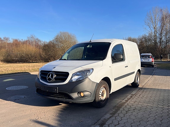 Mercedes Citan 109