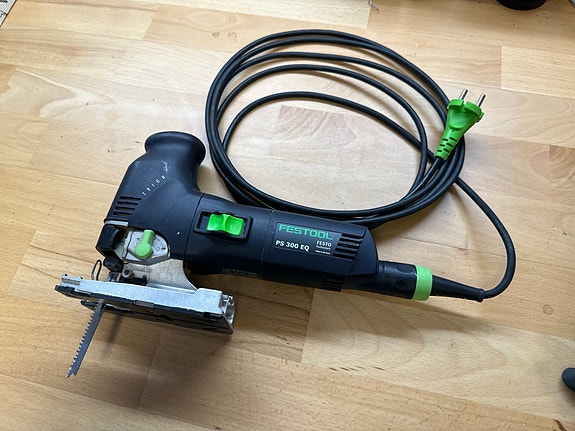 Product image 1 of 8