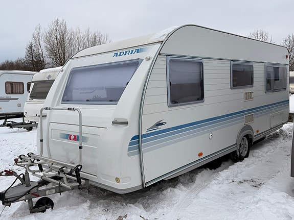 Adria Adora  562 UP