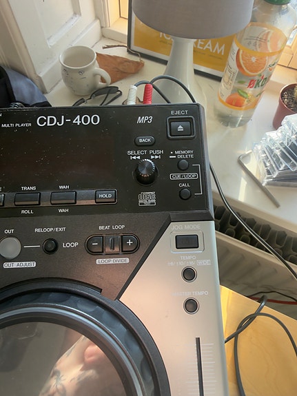 Product image 3 of 4