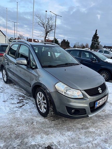 Suzuki SX4