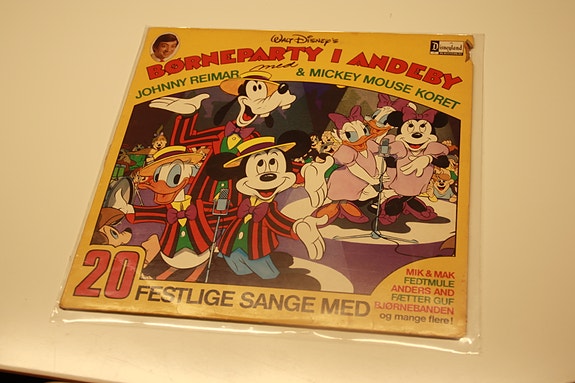 Product image 1 of 4