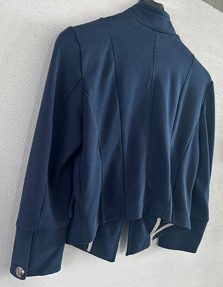 Product image 11 of 11