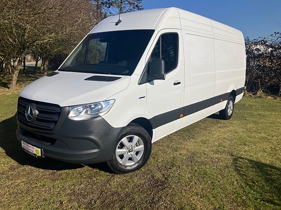 Mercedes eSprinter 420