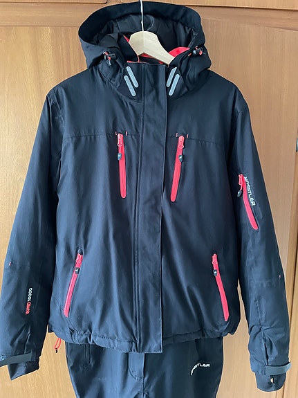 Product image 2 of 9