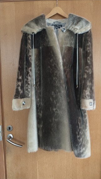 Product image 1 of 3