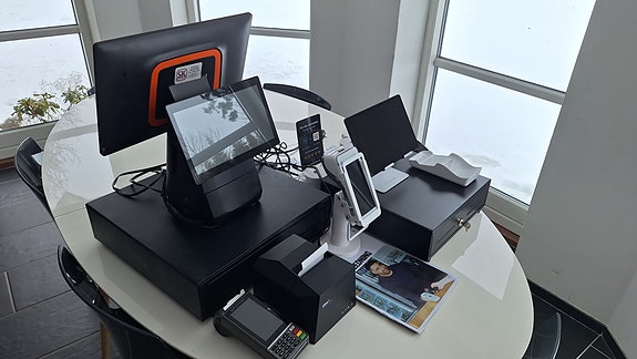 Product image 1 of 5