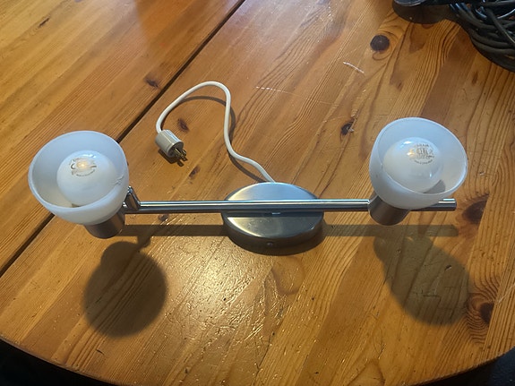 Product image 1 of 2