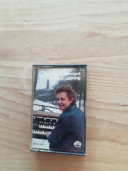 Product image 1 of 6