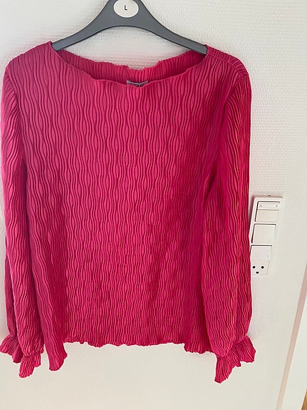 Product image 15 of 28