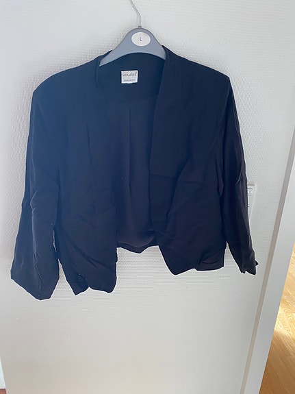 Product image 13 of 28