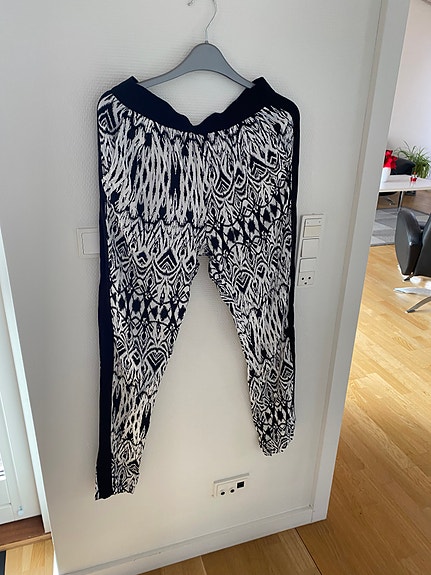 Product image 8 of 28