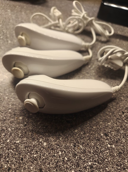 Product image 1 of 5