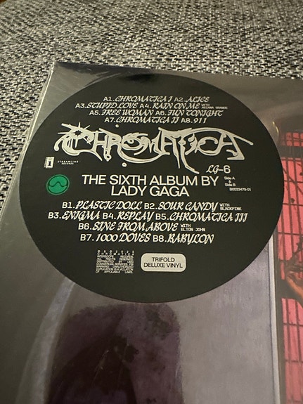 Product image 2 of 4