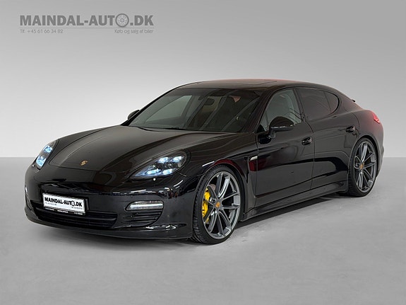 Porsche Panamera 4S