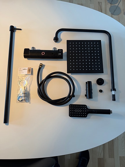 Product image 1 of 3