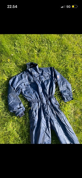 Product image 1 of 8