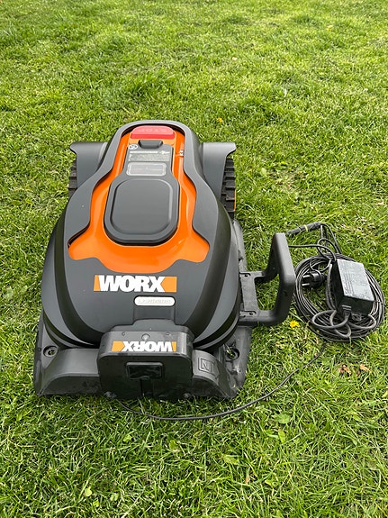 Product image 1 of 2