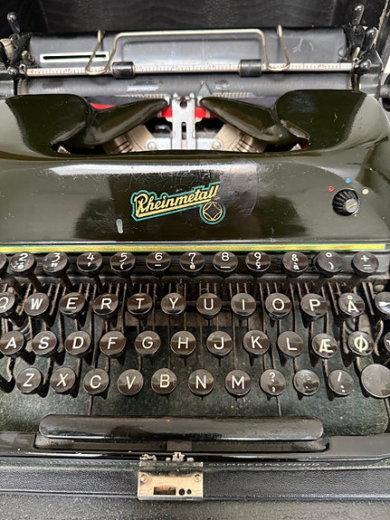 Product image 3 of 9