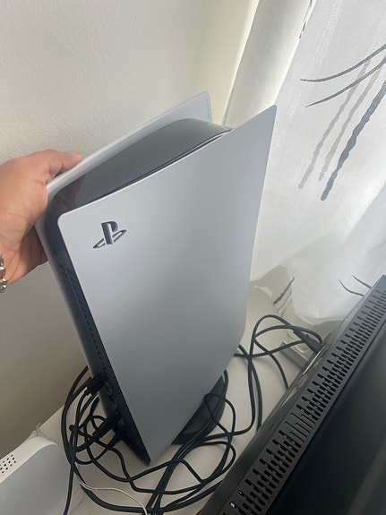 Product image 1 of 2