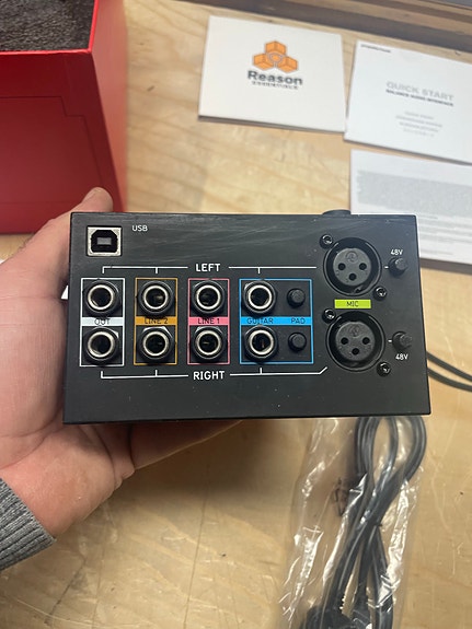 Product image 2 of 8