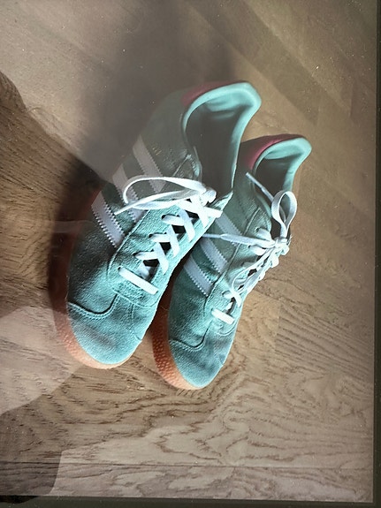 Product image 1 of 4