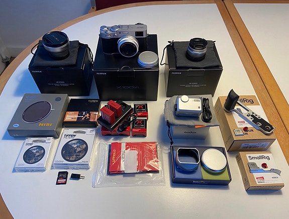 Product image 1 of 3