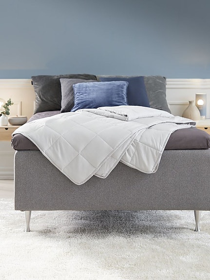 Product image 1 of 9