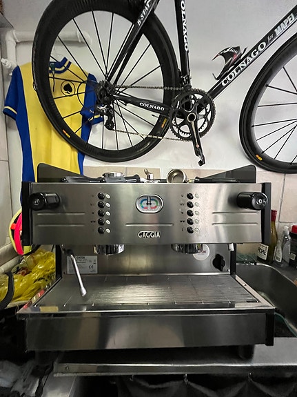 Product image 1 of 8