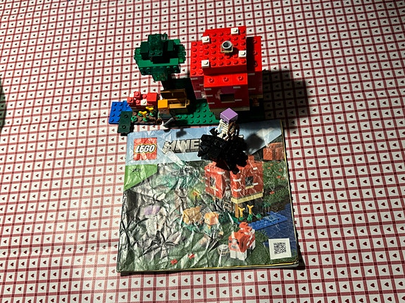 Product image 1 of 2