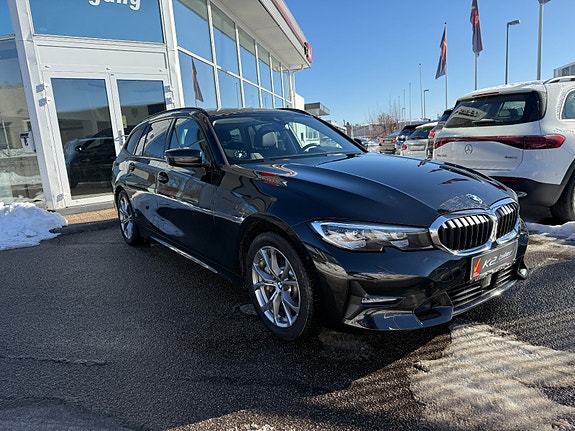 BMW 330e