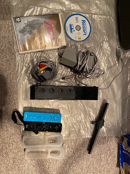 Product image 1 of 4